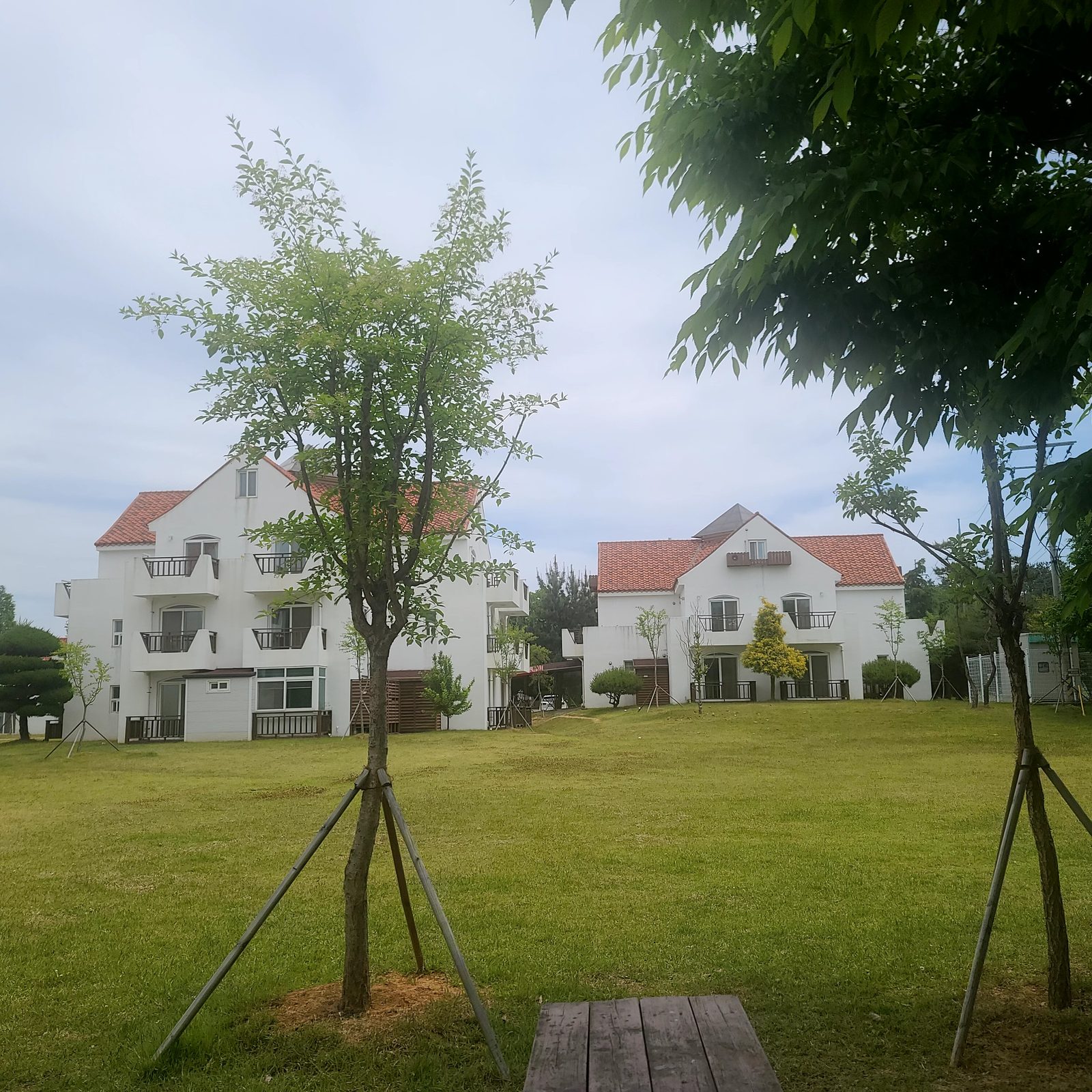 [샘플] 정원 딸린 하우스